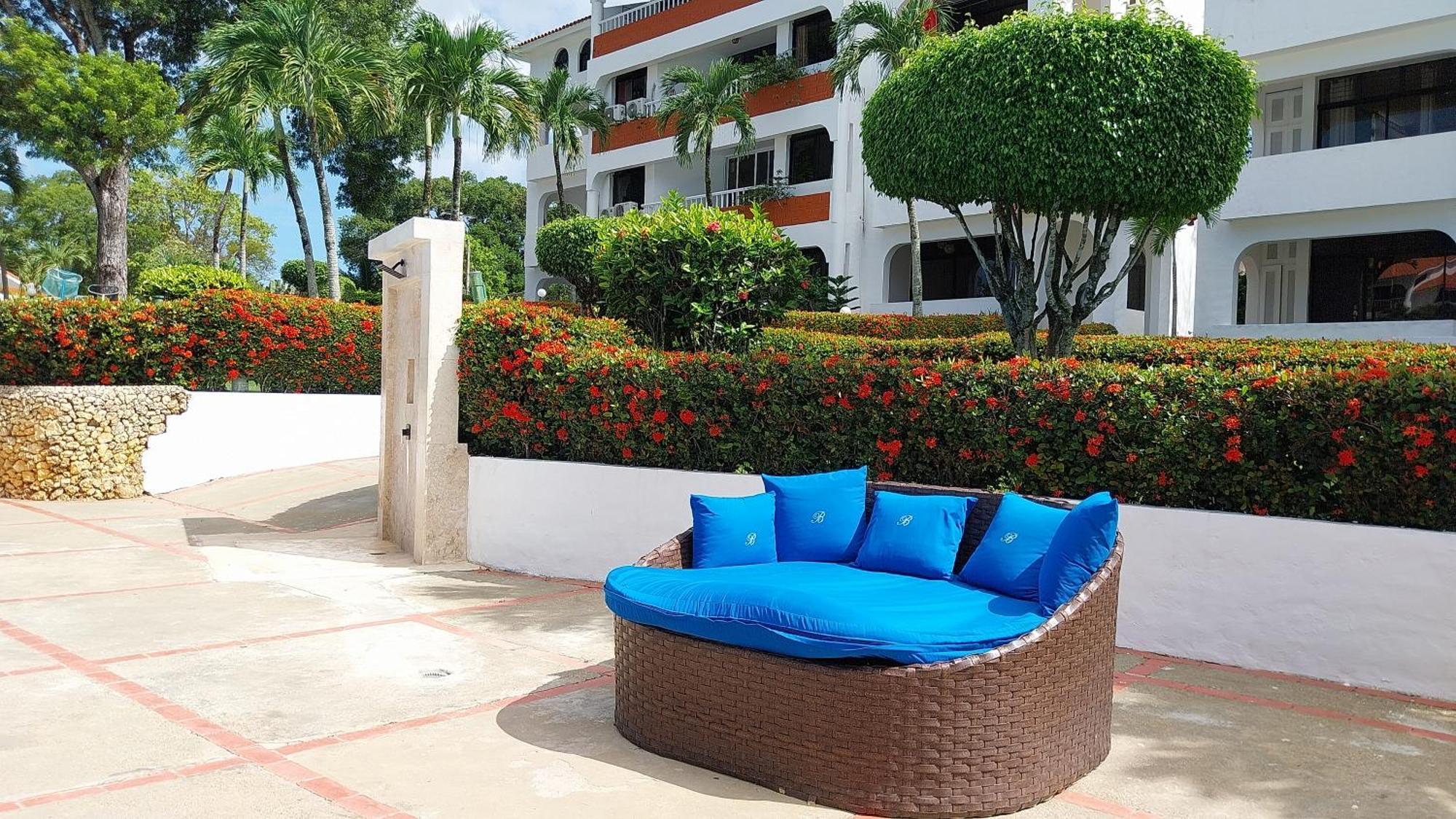 The Biggest Swimming Pool In Sosua, Frente A La Piscina Mas Grande En Sosua Apartment ภายนอก รูปภาพ